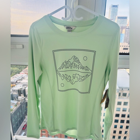 NWT - Eddie Bauer Celadon Mountain Outline Long Sleeve - Picture 1 of 3